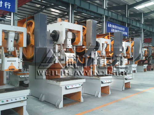 大噸位200噸鋼板固定臺沖床現貨