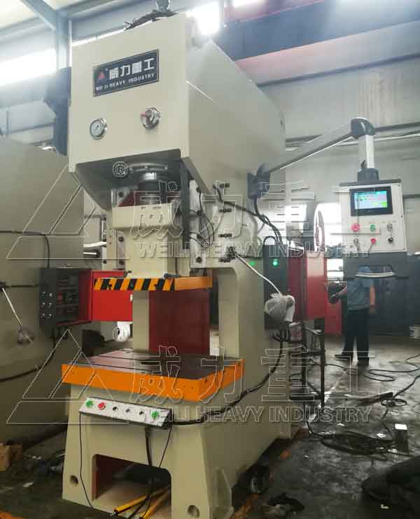 拉伸成型專用100噸液壓沖床如何實現拉伸功能？