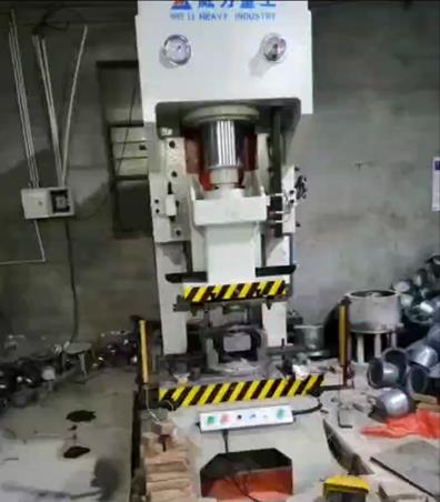 100噸拉伸液壓沖床